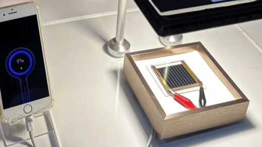 港科大提高钙钛矿太阳能电池耐久性：-40°C 至 85°C 间循环 200 次效率仍有 92%，成果登 Science