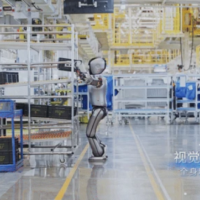 极氪首位人形机器人员工上岗！将协同员工执行搬运任务