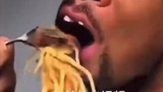 看完这些无厘头视频：我觉得AI暂时还替代不了人类