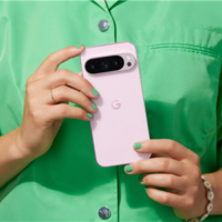 谷歌发布安卓AI机皇：性能竟不敌4年前iPhone12！