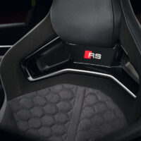 新款奥迪 RS3 发布，五缸发动机迎来最后一舞