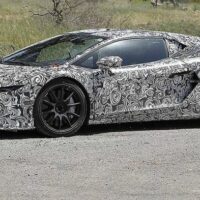 兰博基尼 Temerario 跑车官图曝光：六边形日间行车灯、4.0 升双涡轮增压 V8 混动发动机