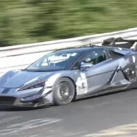 1548 马力小米 SU7 Ultra 原型车现身纽北，10 月开启挑战