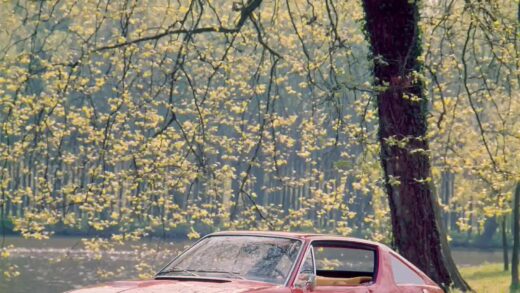 雷诺“复活”70 年代经典双门跑车 17：270 马力电机、碳纤维底盘