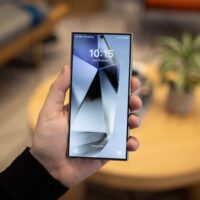 三星拿到高通鸡血版骁龙8 Gen4首发权：坐稳性能之王