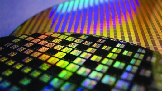 前途未卜：分析师劝Intel放弃代工业务