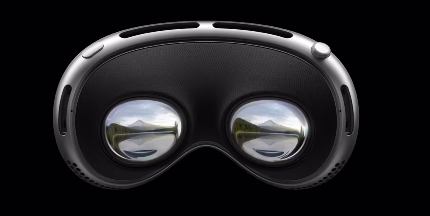 Omdia：苹果 / 微软 / Meta 新款近眼显示产品将于 2026 年发布，带动相应面板需求量上升