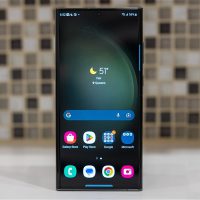 终结日本17年垄断：三星OLED核心材料实现供应链国产化