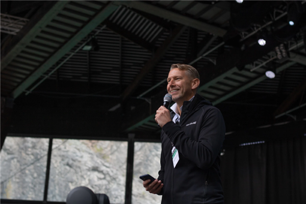 欧洲的电池之光灭了