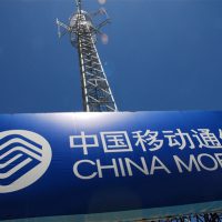 中国移动空芯光纤大突破：百公里传输疾速377.6Tb/s