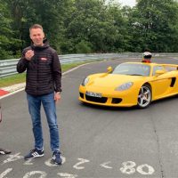 保时捷20年前发布的纯手动超跑重新战纽北：比仰望U9还快