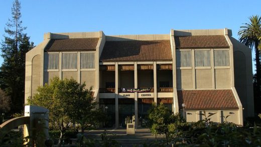 苹果历史地标弗林特中心谢幕，曾见证乔布斯发布初代 Macintosh