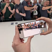 若无特朗普关税政策压制 美国消费者的科技产品支出将在2025年刷新纪录