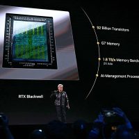 2025开年 黄仁勋扔出一串王炸