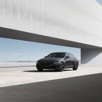 暗夜魅影：捷尼赛思 G80 黑色版官图发布