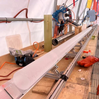 科学家在南极钻出2800米冰芯“金箍棒”：记录120万年气候历史