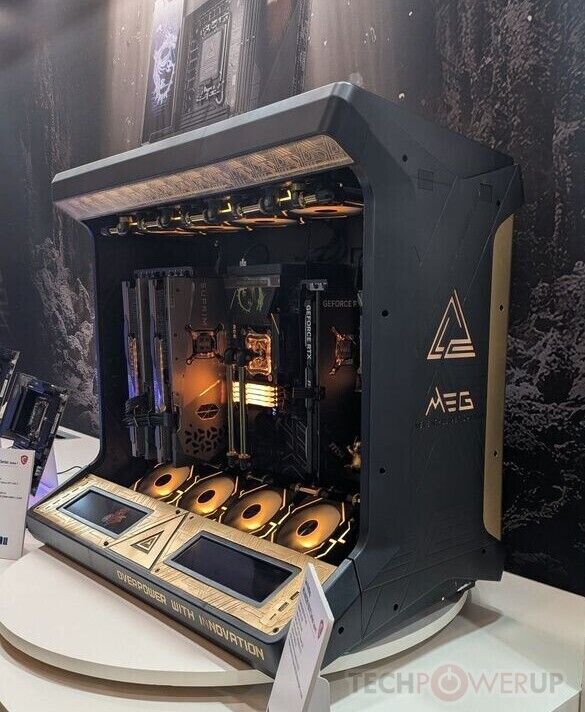微星展示 MEG MAESTRO 900L PZ 概念机箱设计：双显卡、双系统，重新定义高端 PC