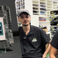 还没正式开售大神就已谋划魔改RTX 5090 目标带宽2TB/s