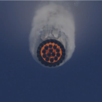 SpaceX星舰第七次试飞 超重型火箭成功回收：再次实现筷子夹火箭！