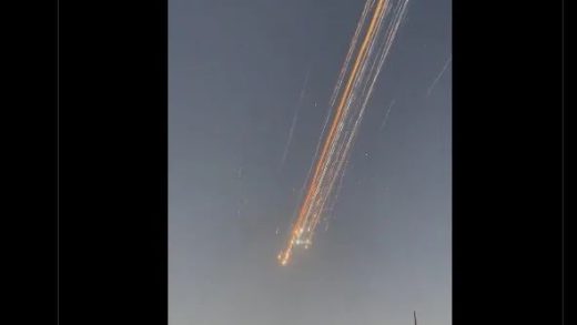 马斯克星舰换了新版本 结果一上头就炸了