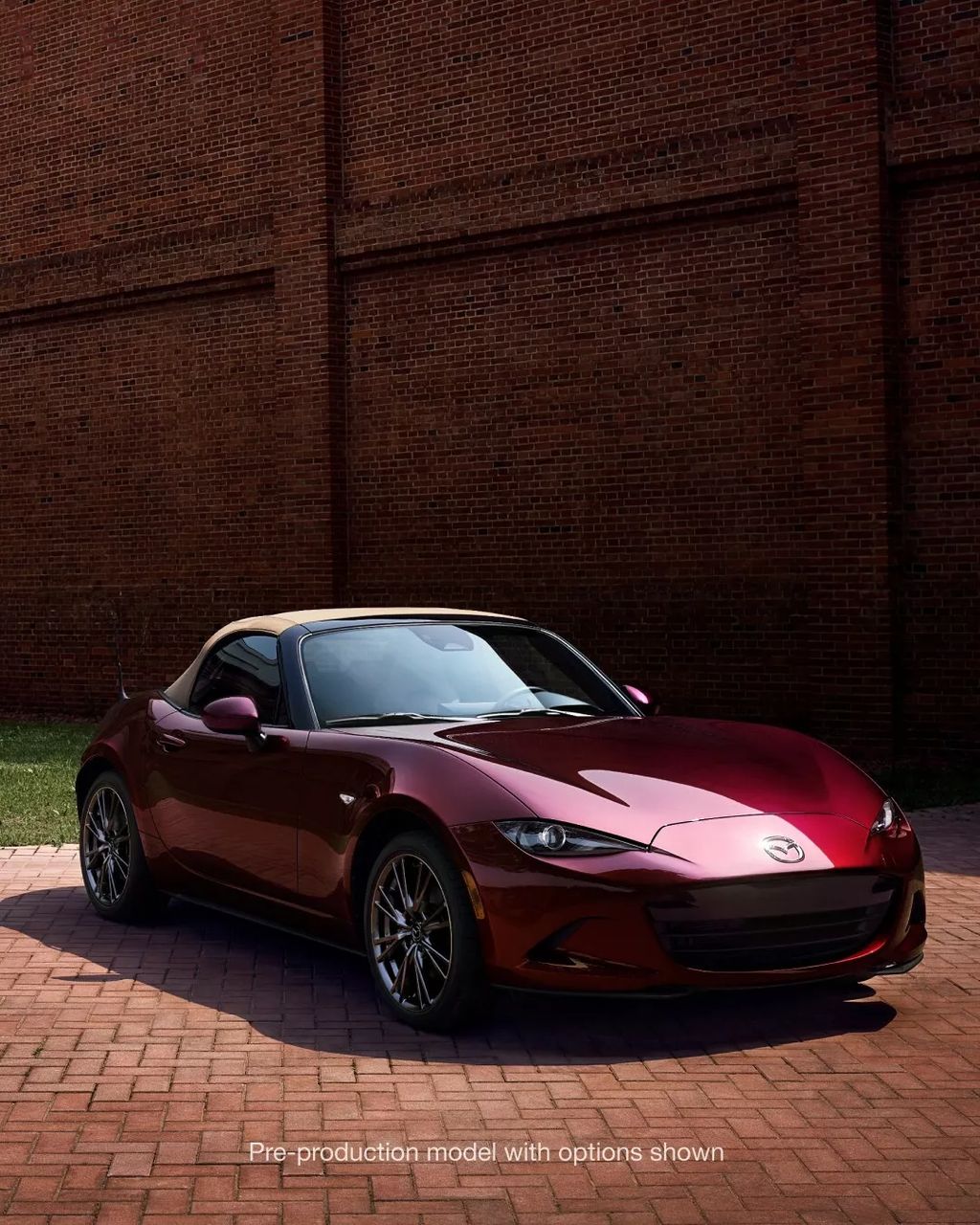 限量 300 辆：马自达发布 2025 款 MX-5 Miata 35 周年纪念版