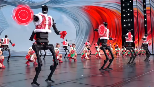 宇树科技人形机器人春晚扭“赛博秧歌”火了！零帧起手转手绢绝技揭秘