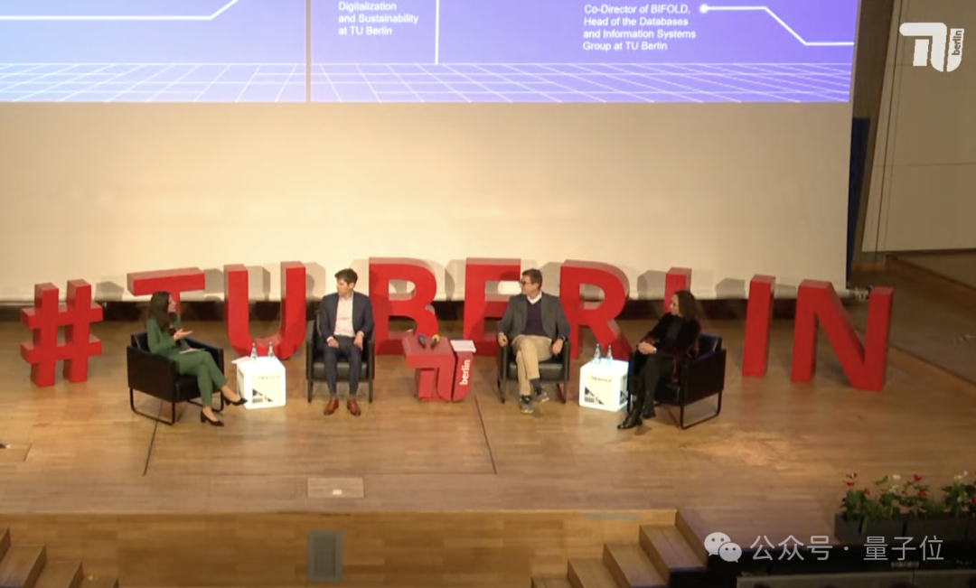 阿尔特曼再谈 DeepSeek：肯定开源模型巨大贡献，坚信人类终将实现 AGI