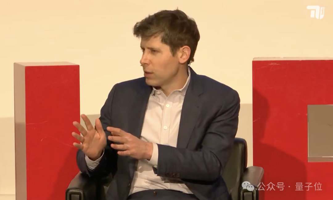 阿尔特曼再谈 DeepSeek：肯定开源模型巨大贡献，坚信人类终将实现 AGI