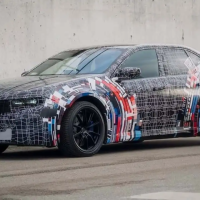 宝马高管：只要法规允许，燃油版 M3 将与纯电版本共同征战市场