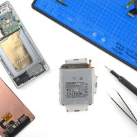 iFixit 拆解三星 Galaxy S25 Ultra 手机，可维修得分十年来最高