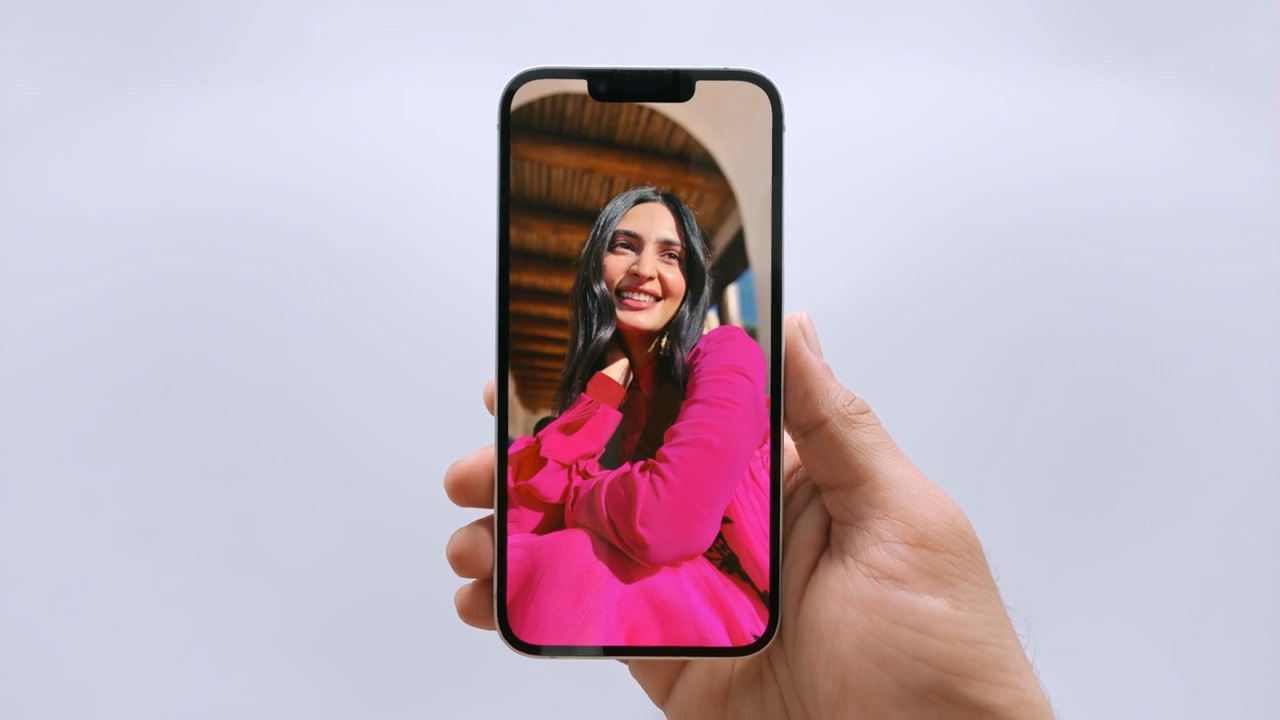 官方 13 分钟视频剖析 iPhone 16e：自研 5G 基带 C1 首秀、4800 万像素影像实力、A18 芯片，打造苹果“真香”手机