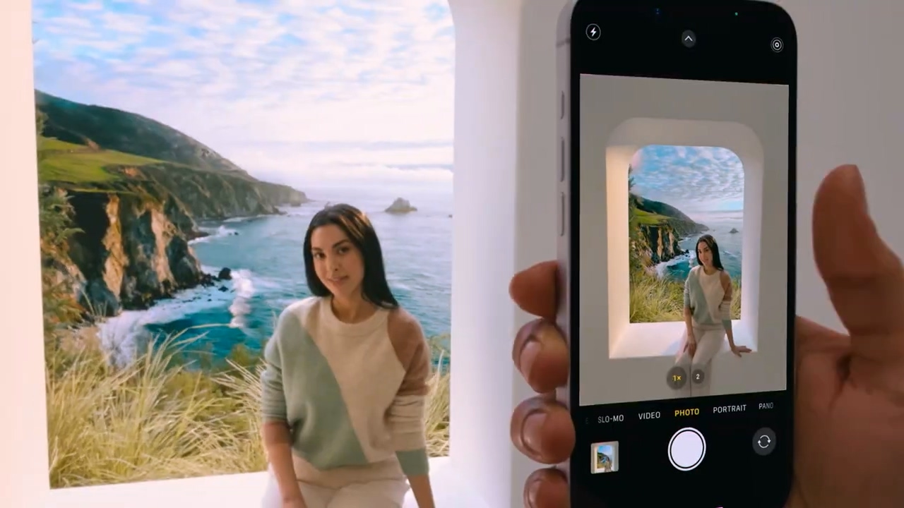 官方 13 分钟视频剖析 iPhone 16e：自研 5G 基带 C1 首秀、4800 万像素影像实力、A18 芯片，打造苹果“真香”手机