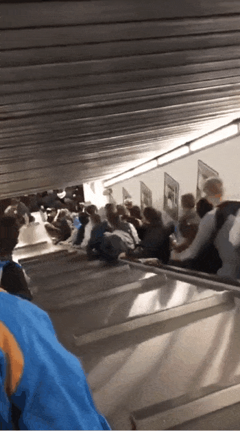 8分钟,Grok 3破解美国本科生最难数赛题!马斯克要用100万GPU反超「星际之门」?