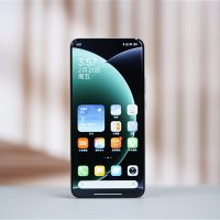 史上第一次双拼色！小米15 Ultra松柏绿图赏