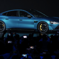 纽约时报：小米三年就能造车，苹果为何不能？