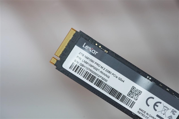狂飙14000MB/s！雷克沙NM1090 PRO固态硬盘图赏