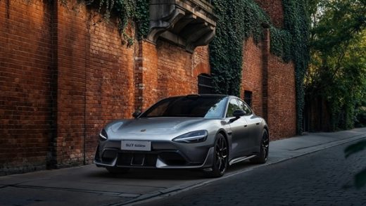 小米汽车：C照满2年才能试驾