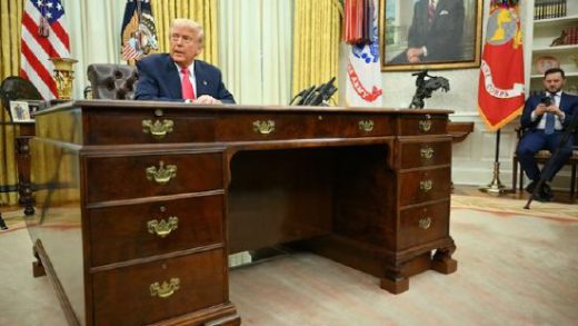 特朗普：美国政府手握20万枚比特币 财长：将利用稳定币维持美元的主导地位