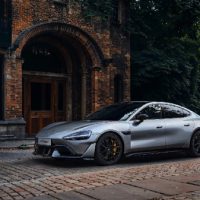 50mm超大可调行程！小米SU7 Ultra标配闭式双腔空悬：满足用户“可街可赛”需求