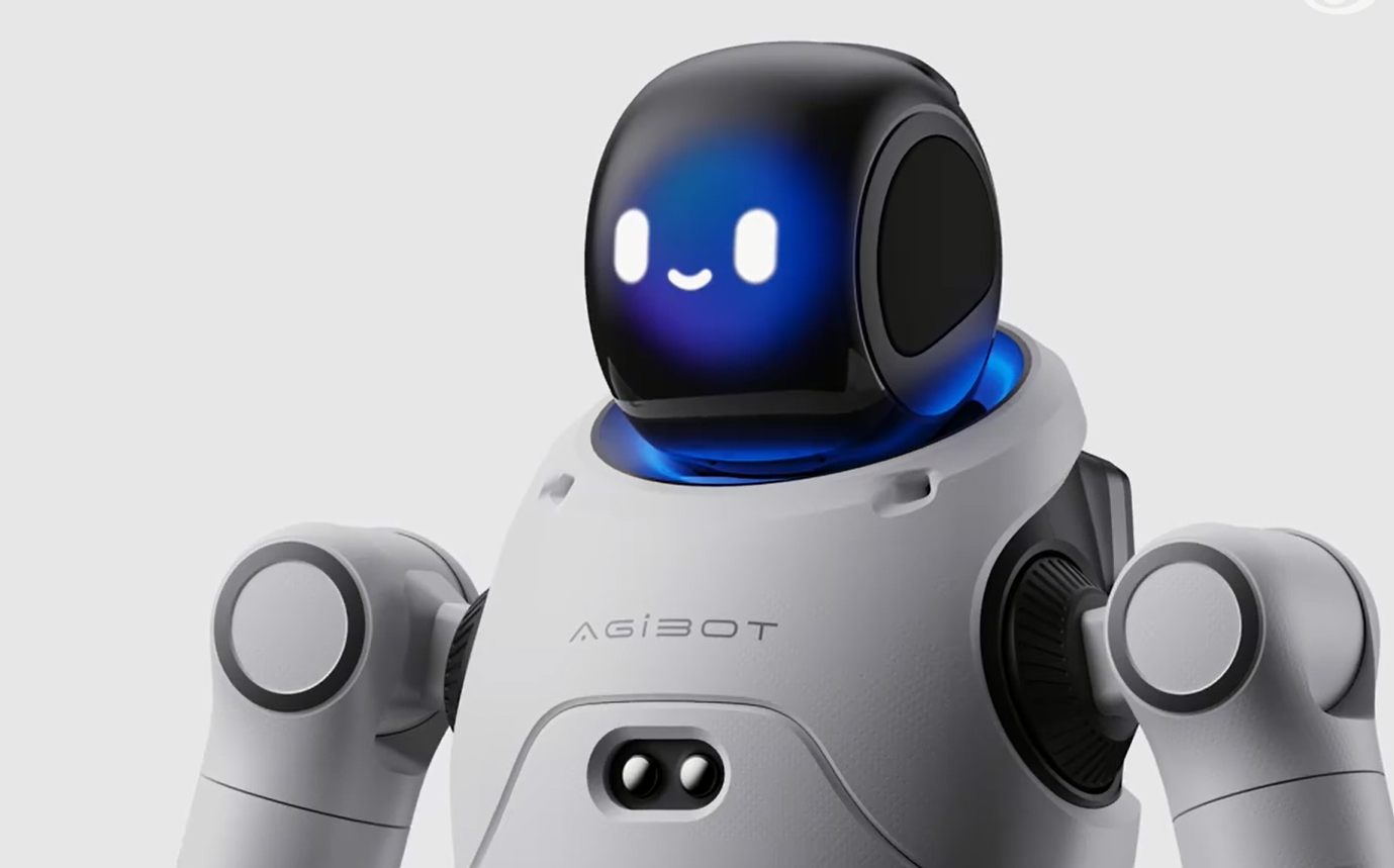 智元机器人发布灵犀X2机器人：毫秒级交互反应能力