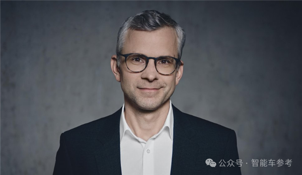 保时捷在华销量大跌3成:将用911燃油版打打情怀牌