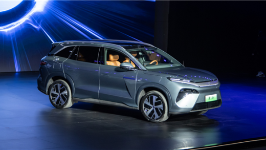 动力最强家用SUV 比亚迪唐L EV开售：28万起首发16项全球第一