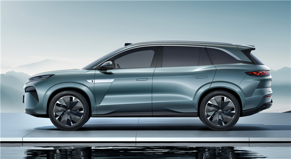 动力最强家用SUV 比亚迪唐L EV开售：28万起首发16项全球第一