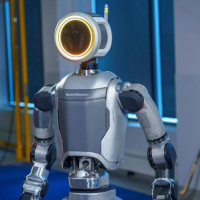 波士顿动力Atlas机器人超进化：会跳托马斯 动作完美复刻人类