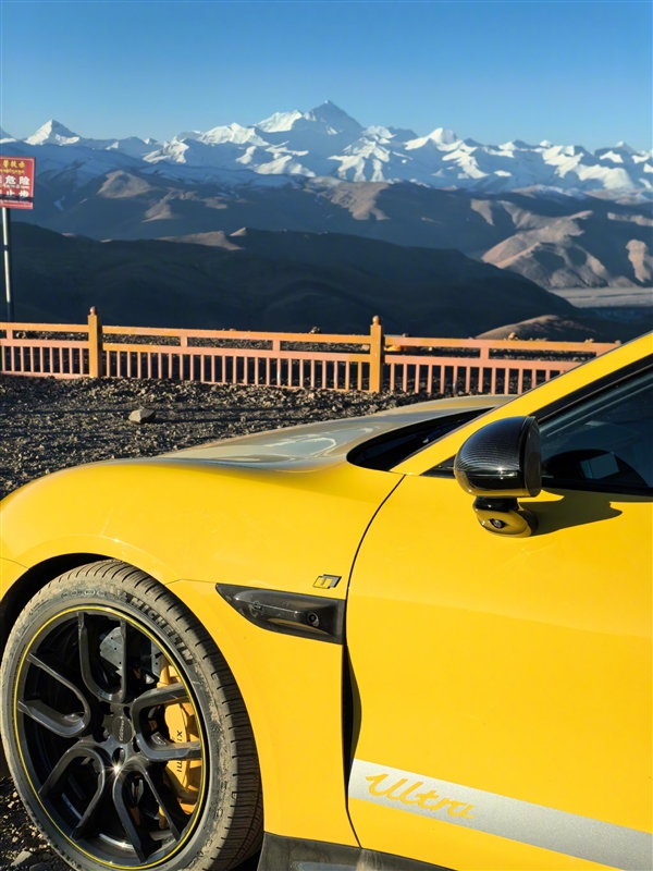 小米SU7 Ultra成功登上珠峰:中国最猛的车去世界最高的山