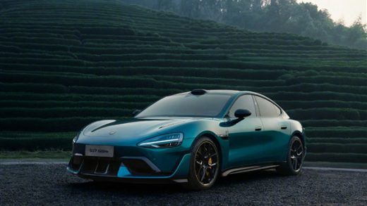 有媒体把小米SU7 Ultra开到珠峰 官微：车辆能在极限条件下正常使用