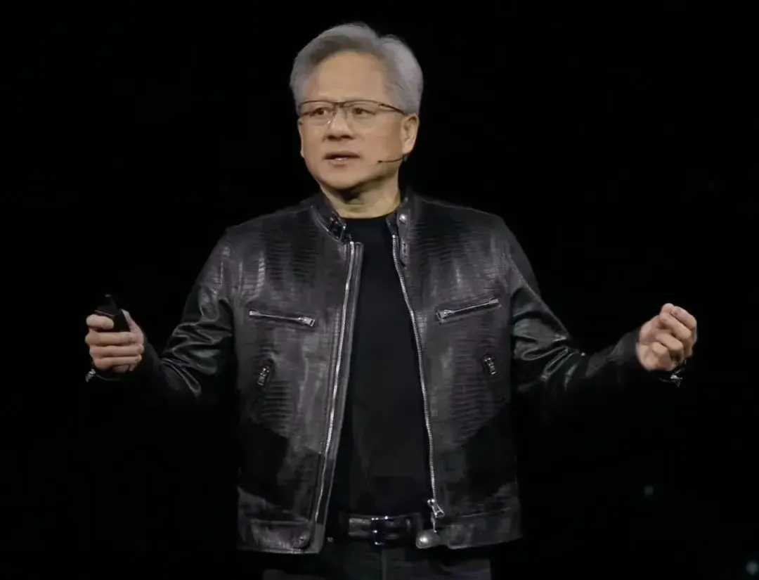 华裔高管斗不过印度人的历史，被AI终结了