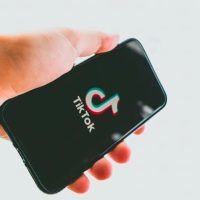 特朗普解决 TikTok 困境的方案是“TikTok 美国”