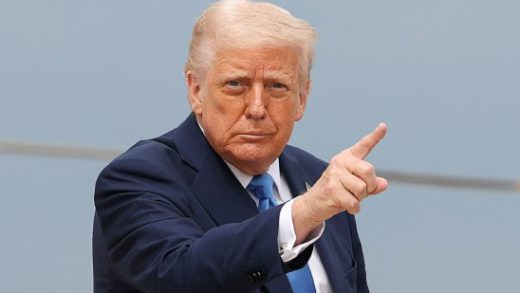 特朗普最新回应美股崩盘：有时你必须“吃药”来解决问题