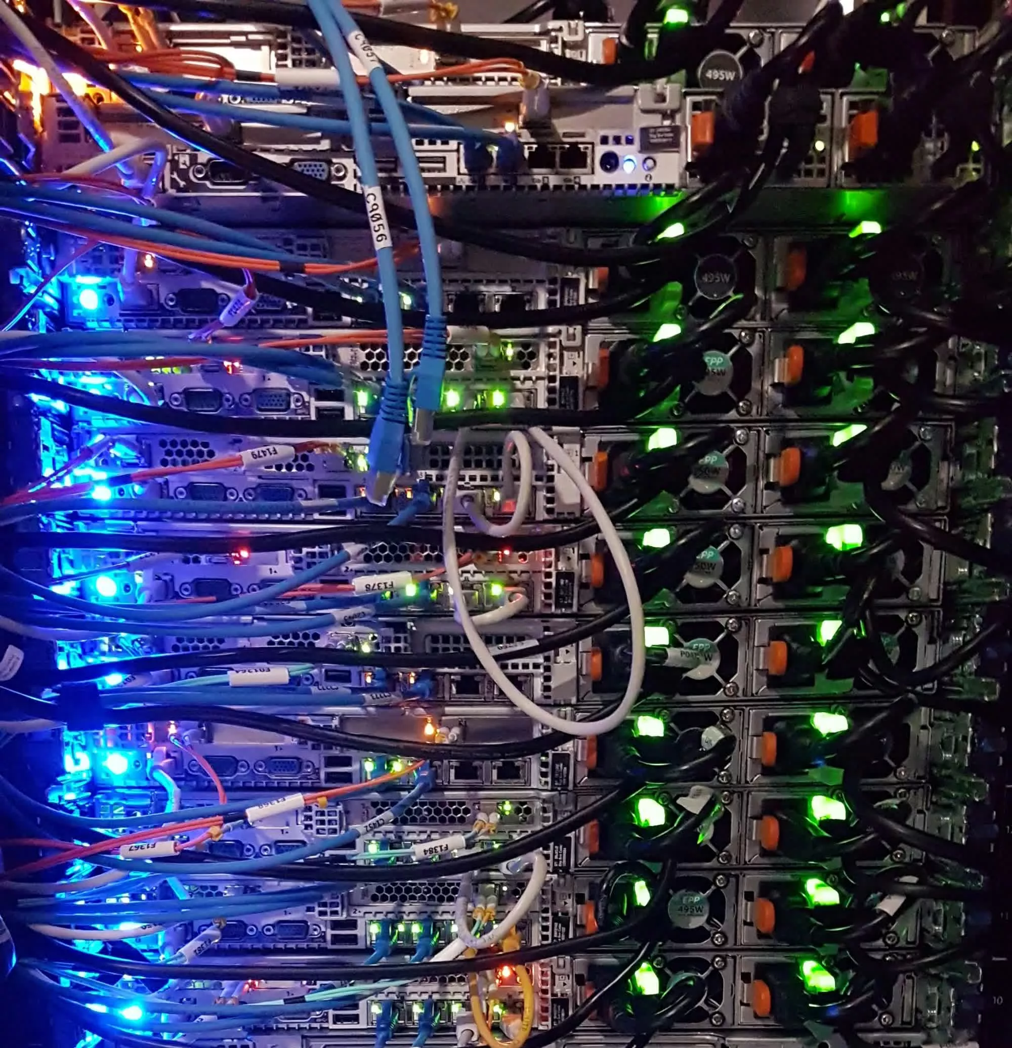 衡量互联网的重量：一个不断变轻的思想实验